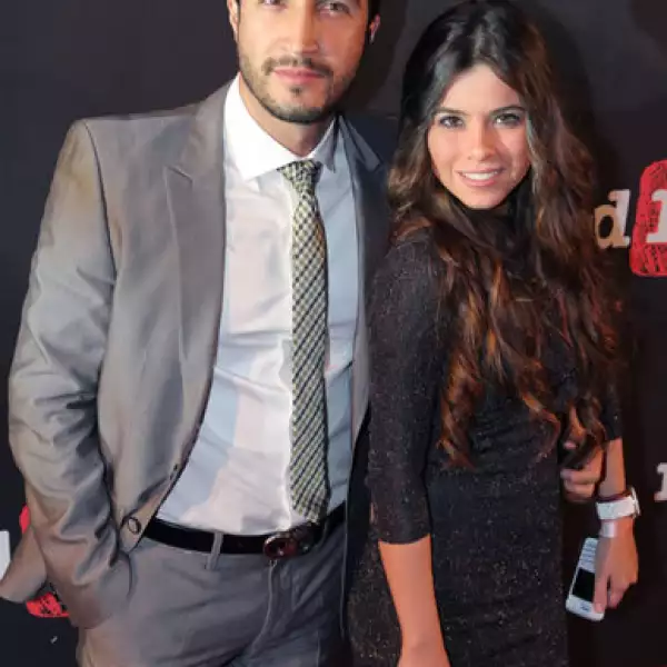 Alex Esparza,Karina Torres