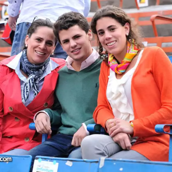 Paula, Santiago y Fernanda Maurer