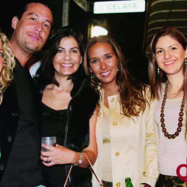 Katia Guerrero, Erasmo García, Eli Solíz, Martha Grajales, Adriana Peña, María Corzo