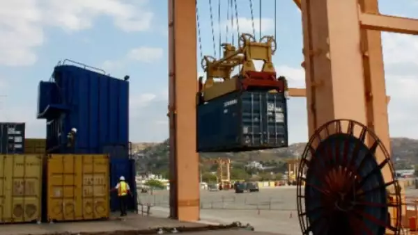 Red ferroviaria trans�stmica