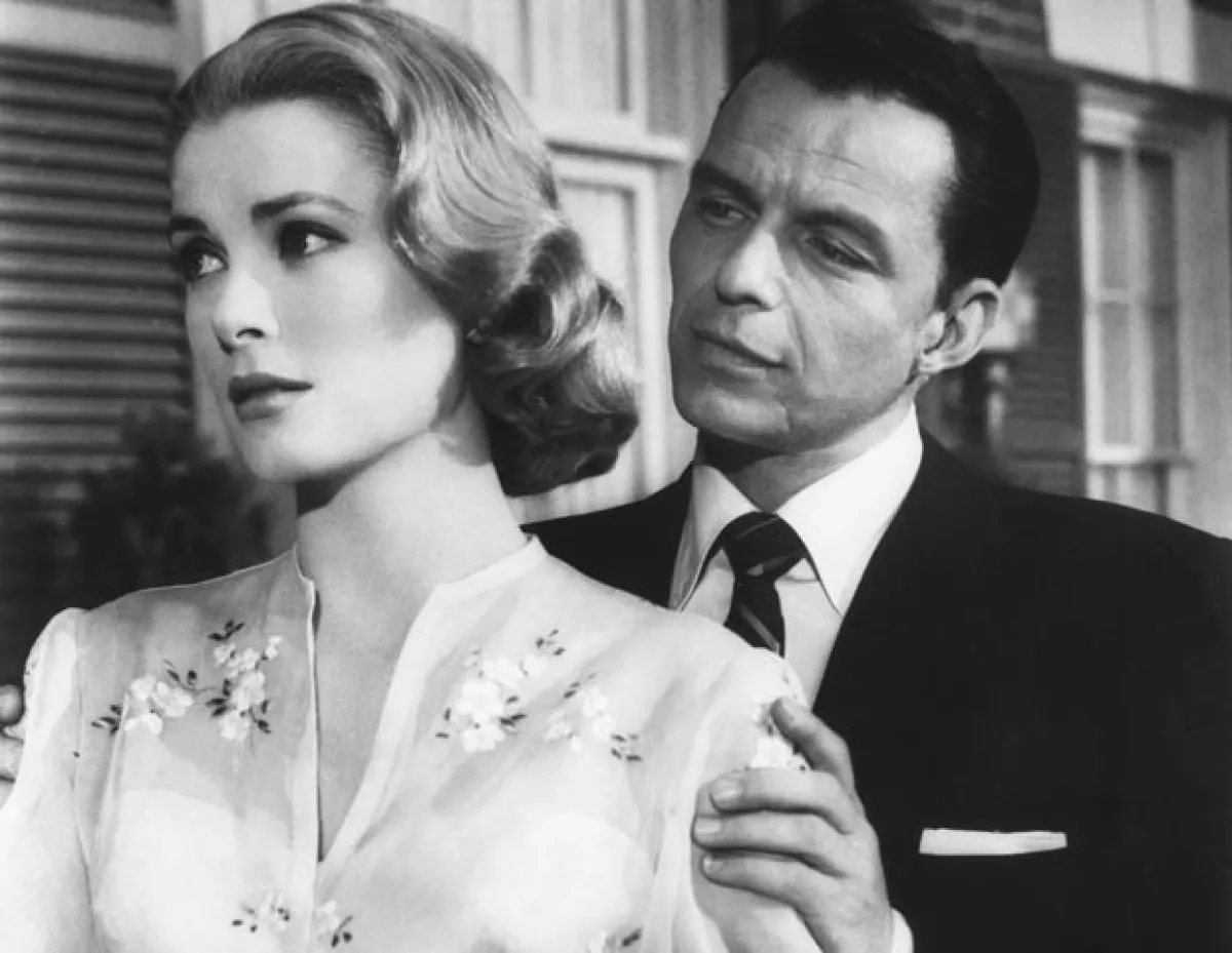 Grace Kelly en una escena cuando era actriz de Hollywood.