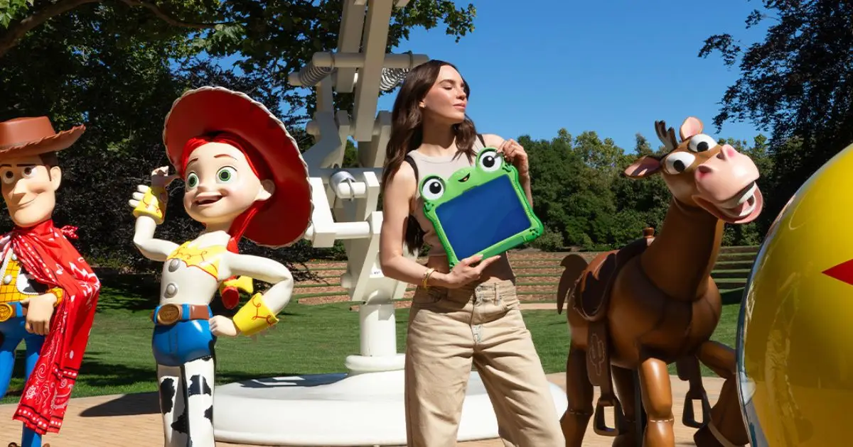 belinda-toy-story-5-lily-pad.jpg