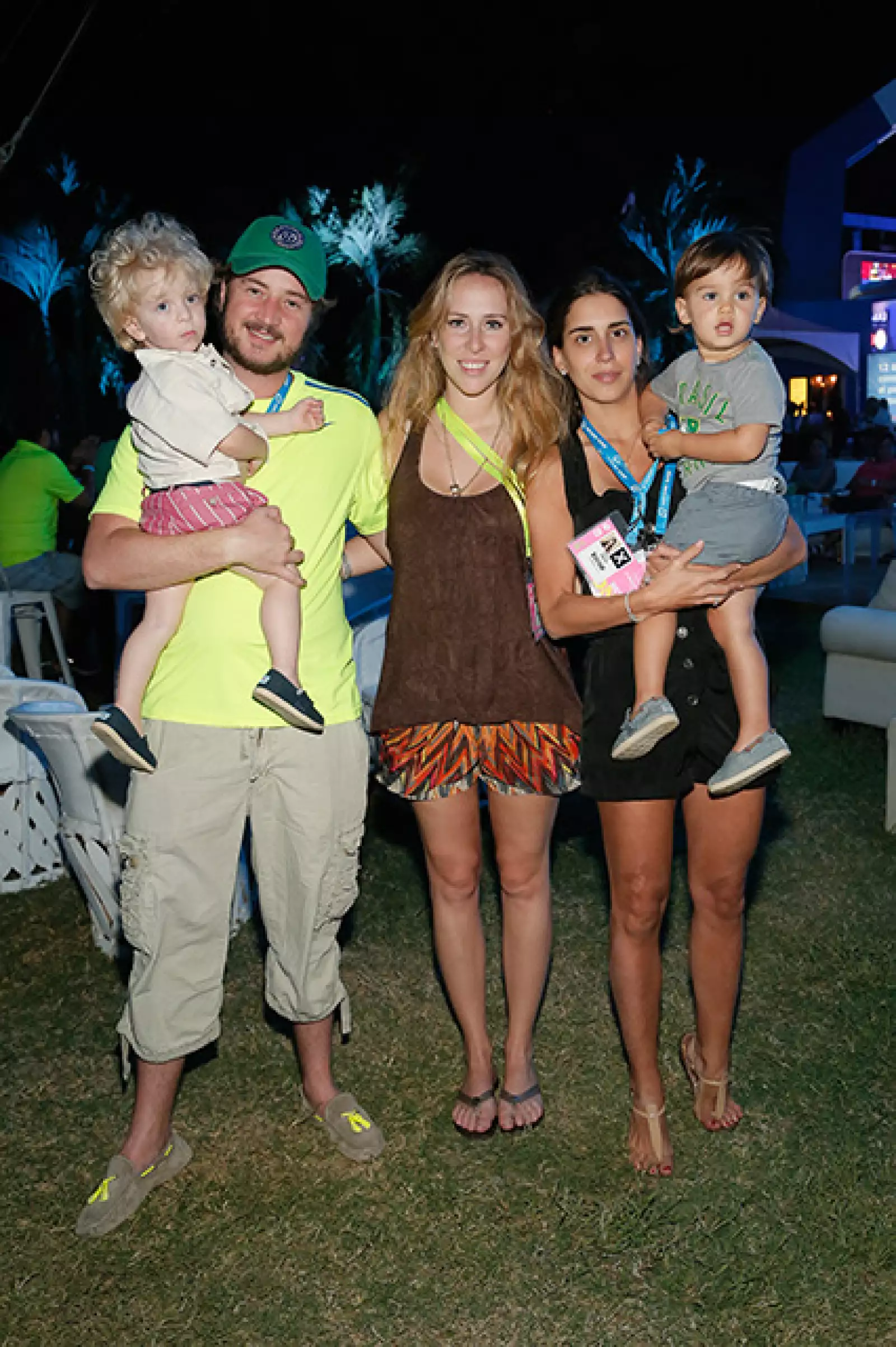 Alec y Alexis Braun, Daniela Sánchez Navarro, Carla y Andrés Braun