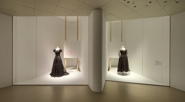 Foto: Guillermo León, Museo Cristóbal Balenciaga