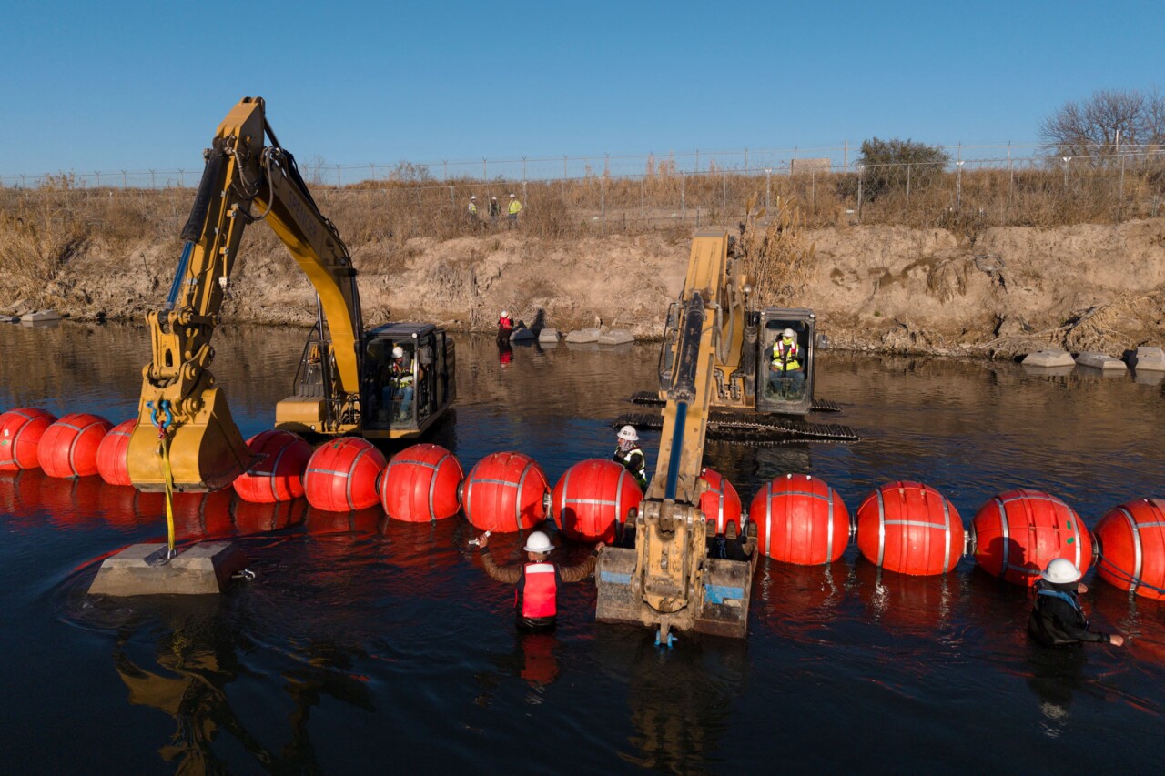 Doctors Without Borders warns 'crisis' due to Trump's immigration orders Doctors Without Borders warns 'crisis' due to Trump's immigration orders