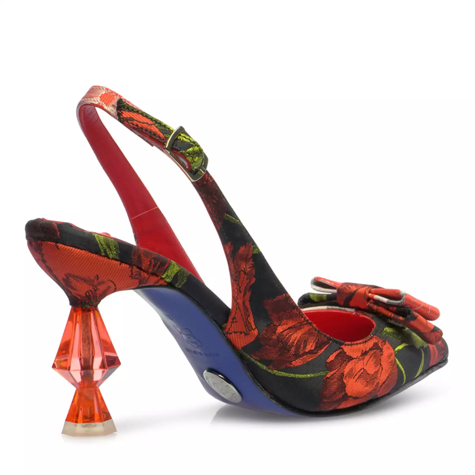 3 Somos Uno Prada.jpg