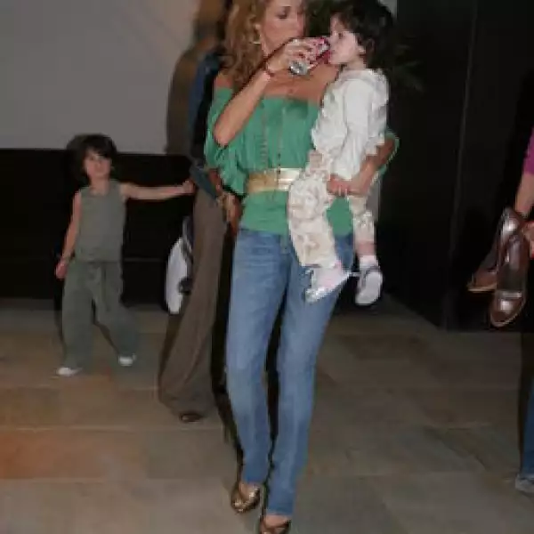 Adriana Lavat, Rafaela Márquez Lavat