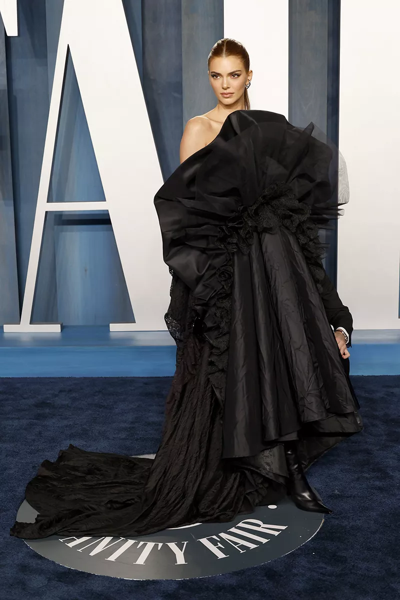 balenciaga marca influyente