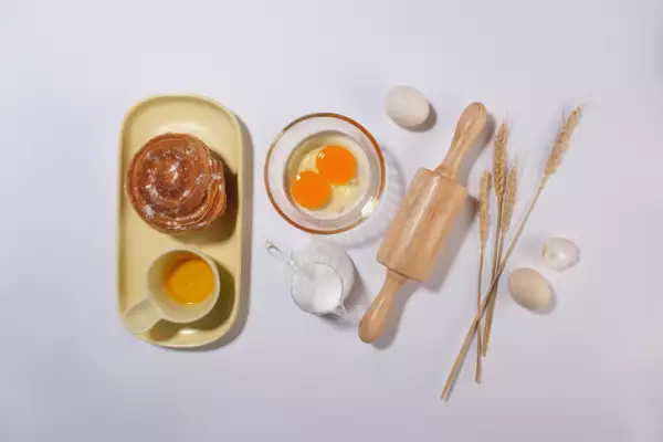 Ingredientes para hacer un cinnamon roll en casa