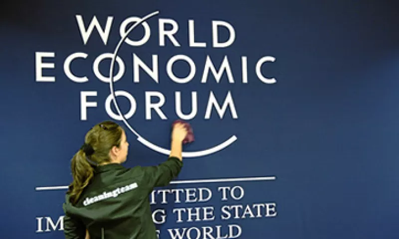 En conjunto, estas tendencias corren el riesgo de acabar con el progreso alcanzado por la globalización, advierten los expertos. (Foto: Cortesía WEF)