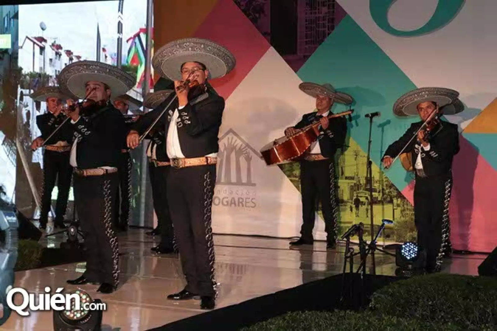 Mariachi juvenil de Tecatitlan