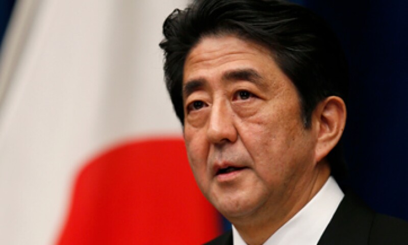 El primer ministro, Shizo Abe, pidió que las nuevos estímulos económicos sean explicados a la población. (Foto: Reuters)