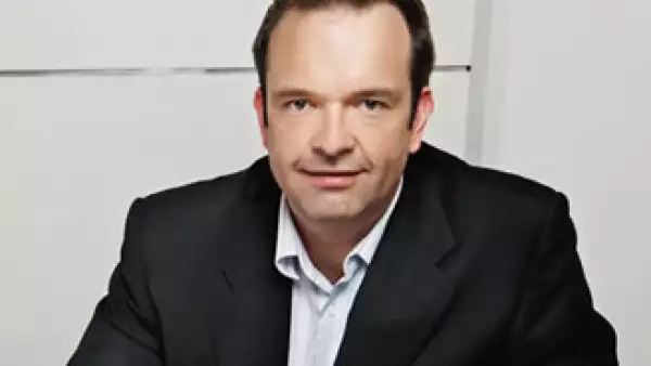 Javier de Lope comenzó a hacer negocio desde que era niño al revender las estampillas de las bolsas de frituras que estudiantes universitarios le regalaban. (Foto: Carlos Aranda/ Mondaphoto)