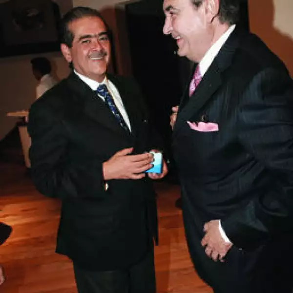 Xavier Olea, Manuel Conde