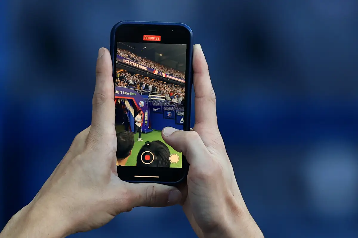Paris Saint Germain v RC Strasbourg - Ligue 1 Uber Eats
