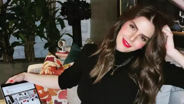 Claudia Álvarez