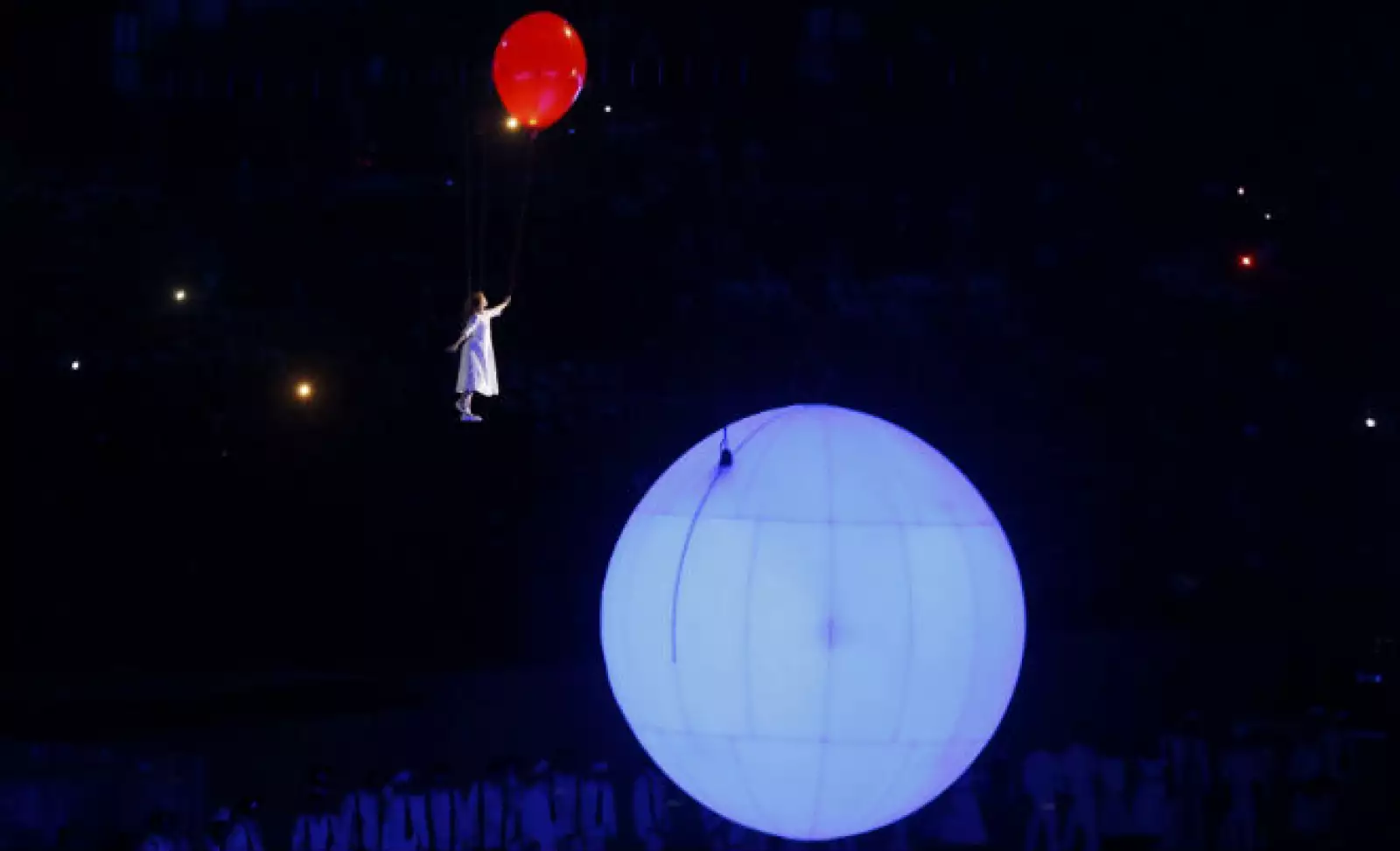 Durante la ceremonia se hizo un recuento de la cultura rusa desde Tchaikovsky hasta el Sputnik.