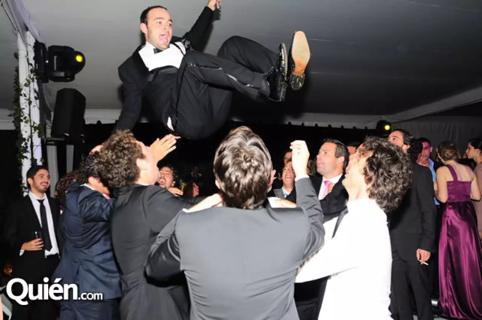 Juan Carlos Chidán y sus mejores amigos