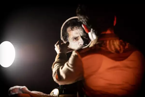 FOTO TARTARO PRENSA (ESPEJO).jpg