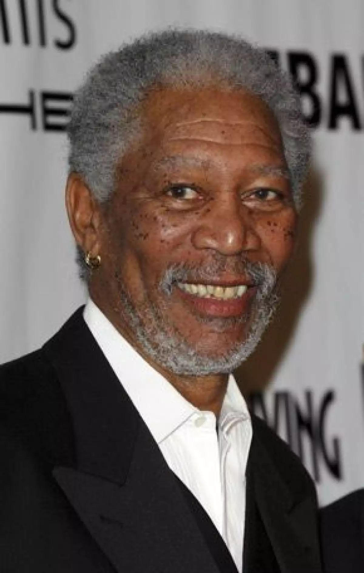 Luego de que Demaris Meyer demandara a Morgan Freeman, lo acusara de irresponsable y lo culpara de las lesiones que ella presentó, el abogado del actor declaró que ella habría tenido parte de la culpa