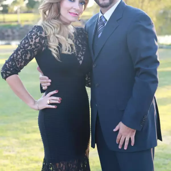 Lizy Tovar y Arturo Aceves