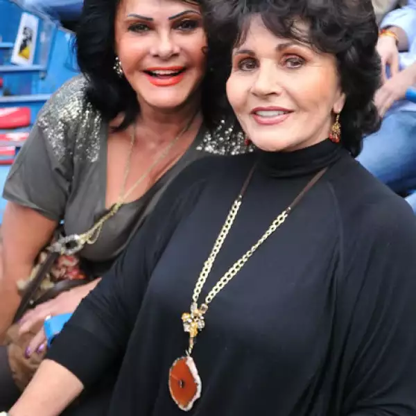 Estella García y Lucero León
