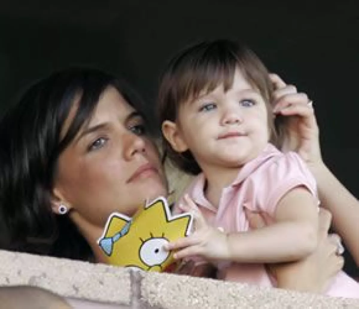 La actriz tiene una hija, Suri, de dos años, y está fascinada con construirle juegos de jardín.
