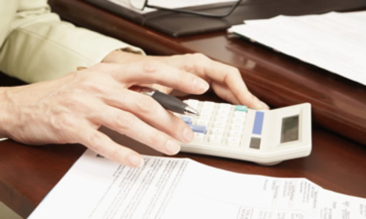 Los contribuyentes que aparezcan en el listado deben acercarse al SAT para hacer convenios de pago. (Foto: Getty Images)