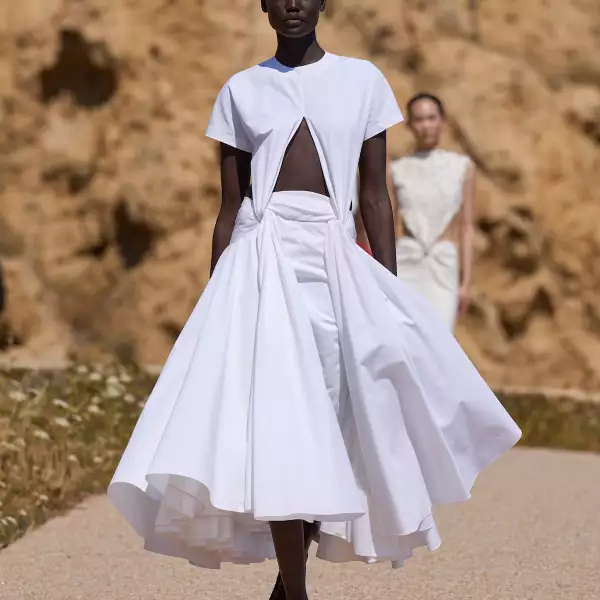 Jacquemus PO S27 028.jpg