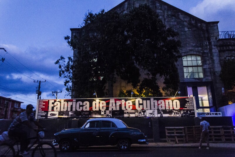 La Fábrica de Arte Cubano es una visita obligada en La Habana