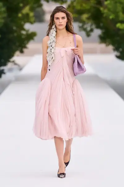 Christian Dior S27 043.jpg