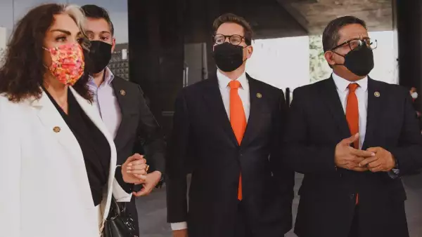 Bancada Naranja.jpeg