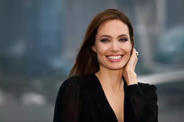 Angelina Jolie Visits Shanghai