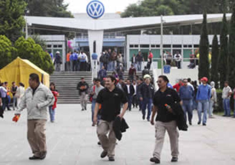 La planta de VW en Puebla dejará de producir 1,520 autos al día por la huelga. (Foto: Notimex)
