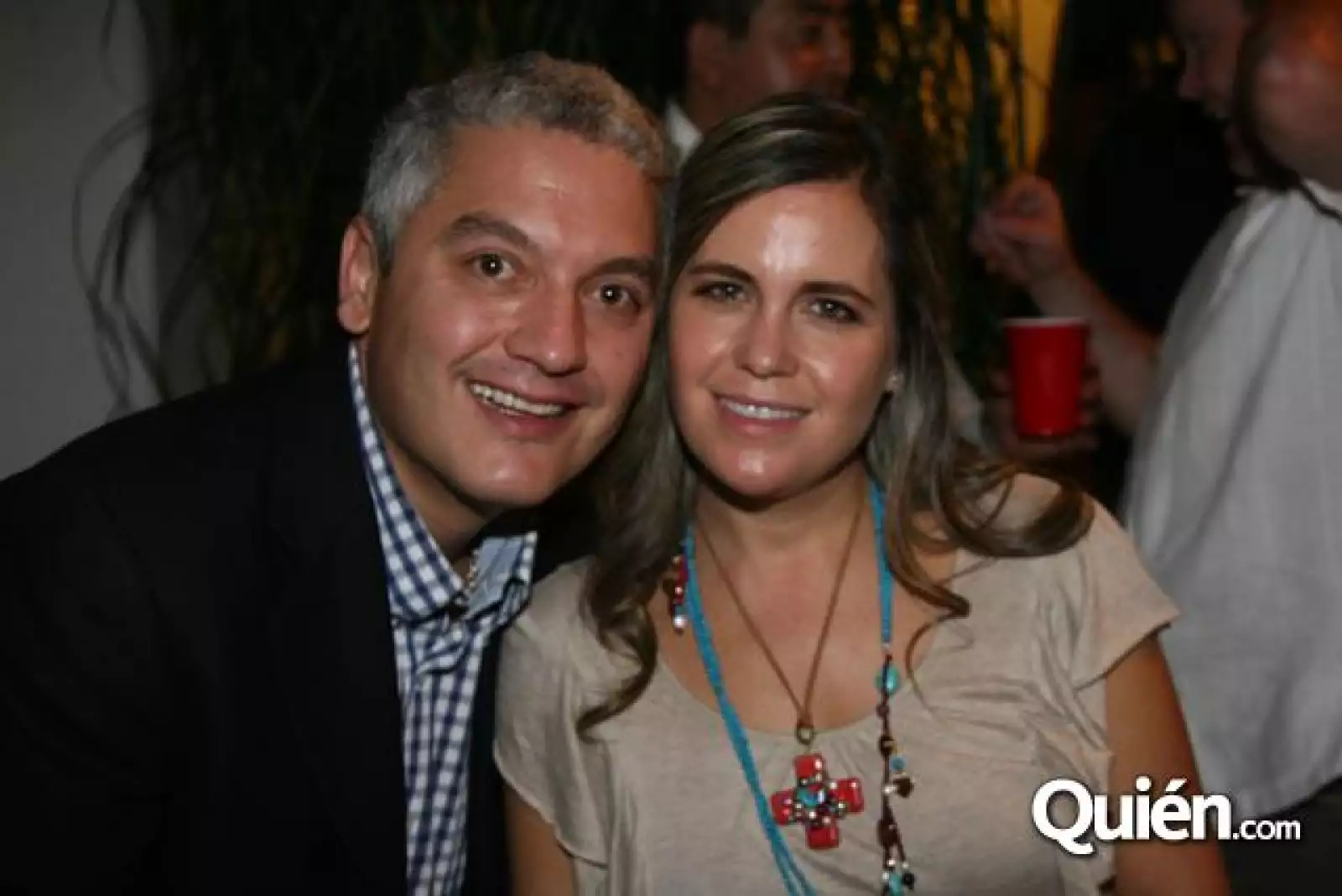 Fiesta de Fernando Lebrija por sus 2 diosas de plata