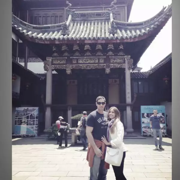 Turisteando con su amor Nick.