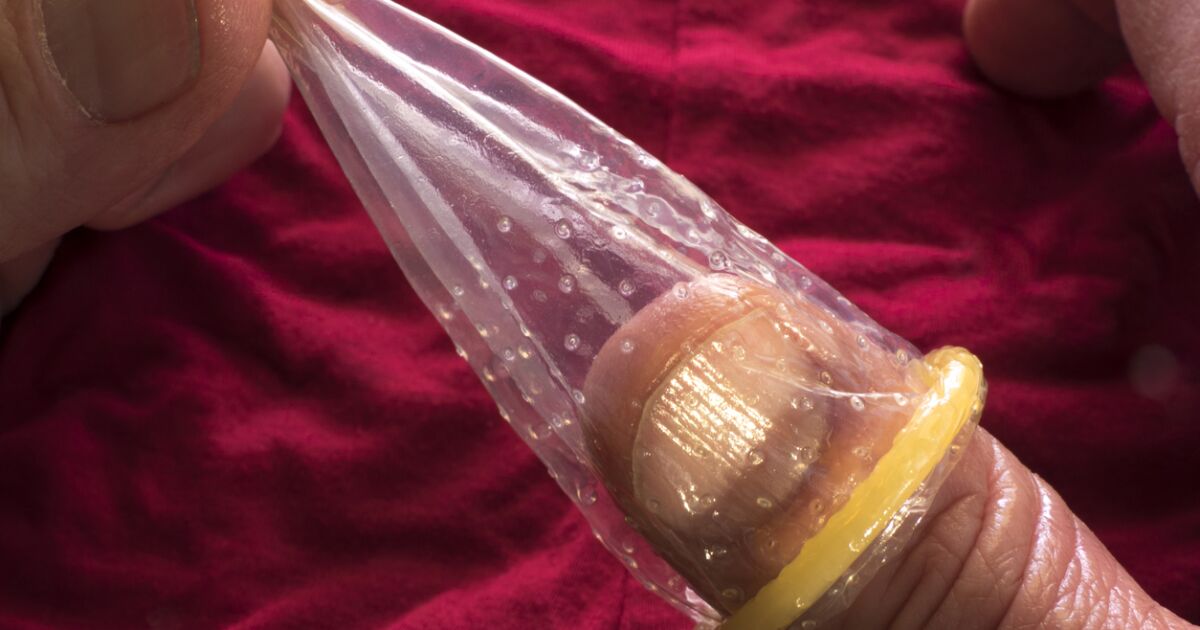 Do not remove the condom, removing it without consent could be punished Do not remove the condom, removing it without consent could be punished