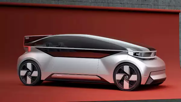 Volvo 360c Exterior.jpg