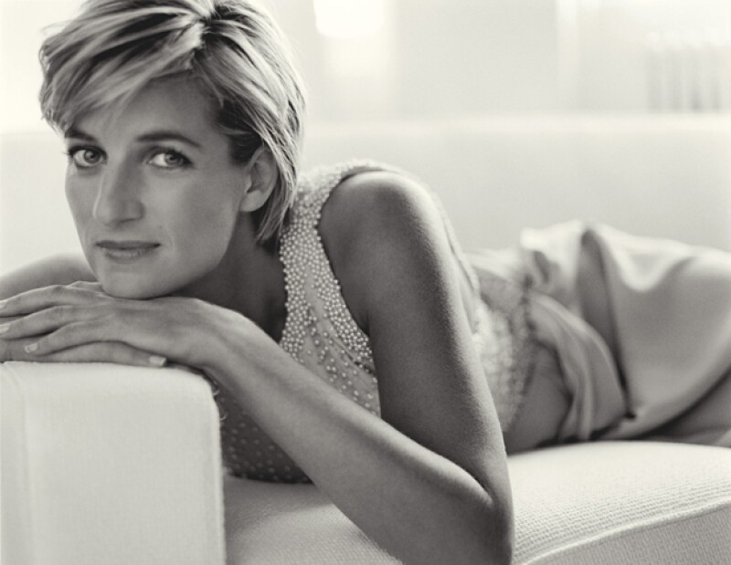 Hoy se cumplen 14 años de la muerte de Diana de Gales y la recordamos con un recuento de su vida y lo que nunca se olvidará de la también conocida `La Princesa del pueblo´.