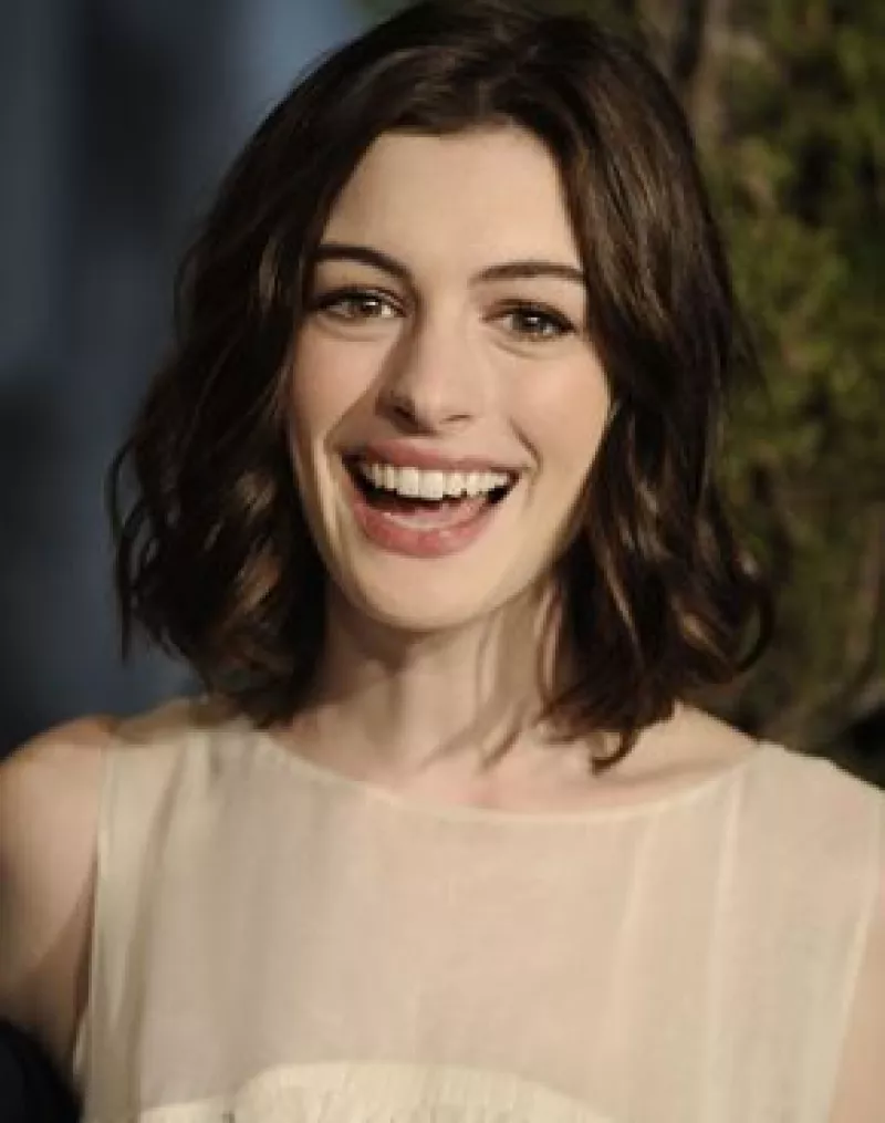 La actriz afirmó que para la entrega de premios invitará a su padre y a su madre, y consegurá más boletos para toda su familia.