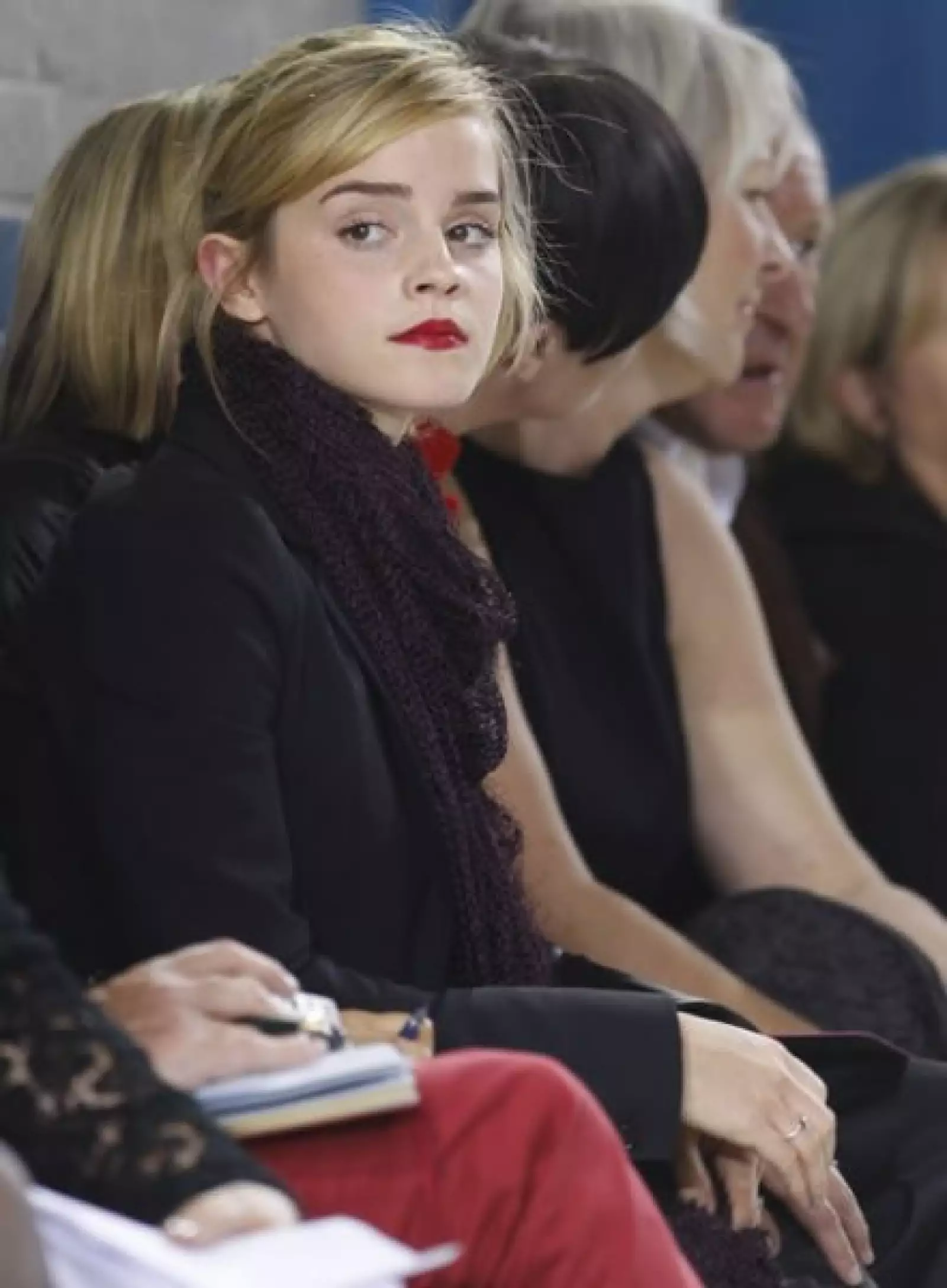 Su amor por la moda siempre ha sido evidente: aquí la vemos en las pasarelas de London Fashion Week.