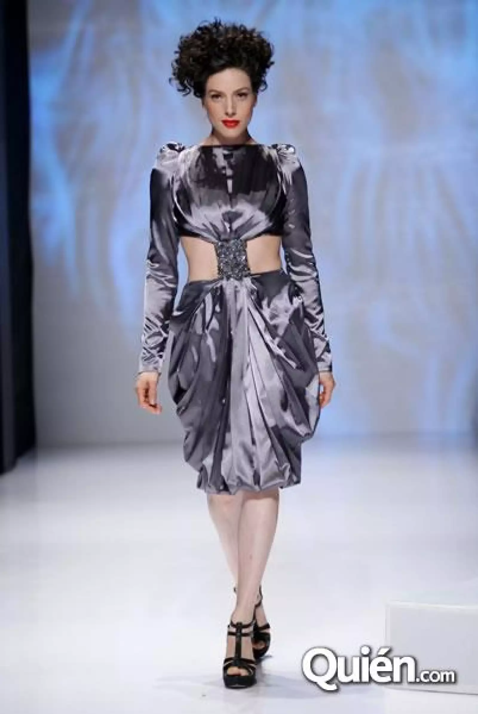 Pasarela Elle Vianet Covarrubias