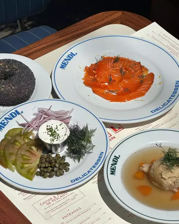 Salmón ahumado de Mendl Delicatessen