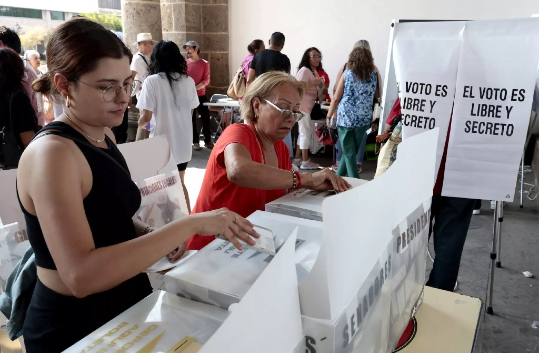 MEXICO-ELECTION-VOTE