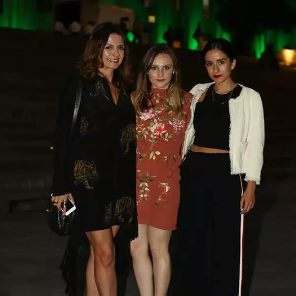 Mónica Quintero, Marie Burguete y Pía González