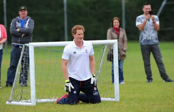 Enrique aprovechará su visita a Brasil para asistir al Mundial.