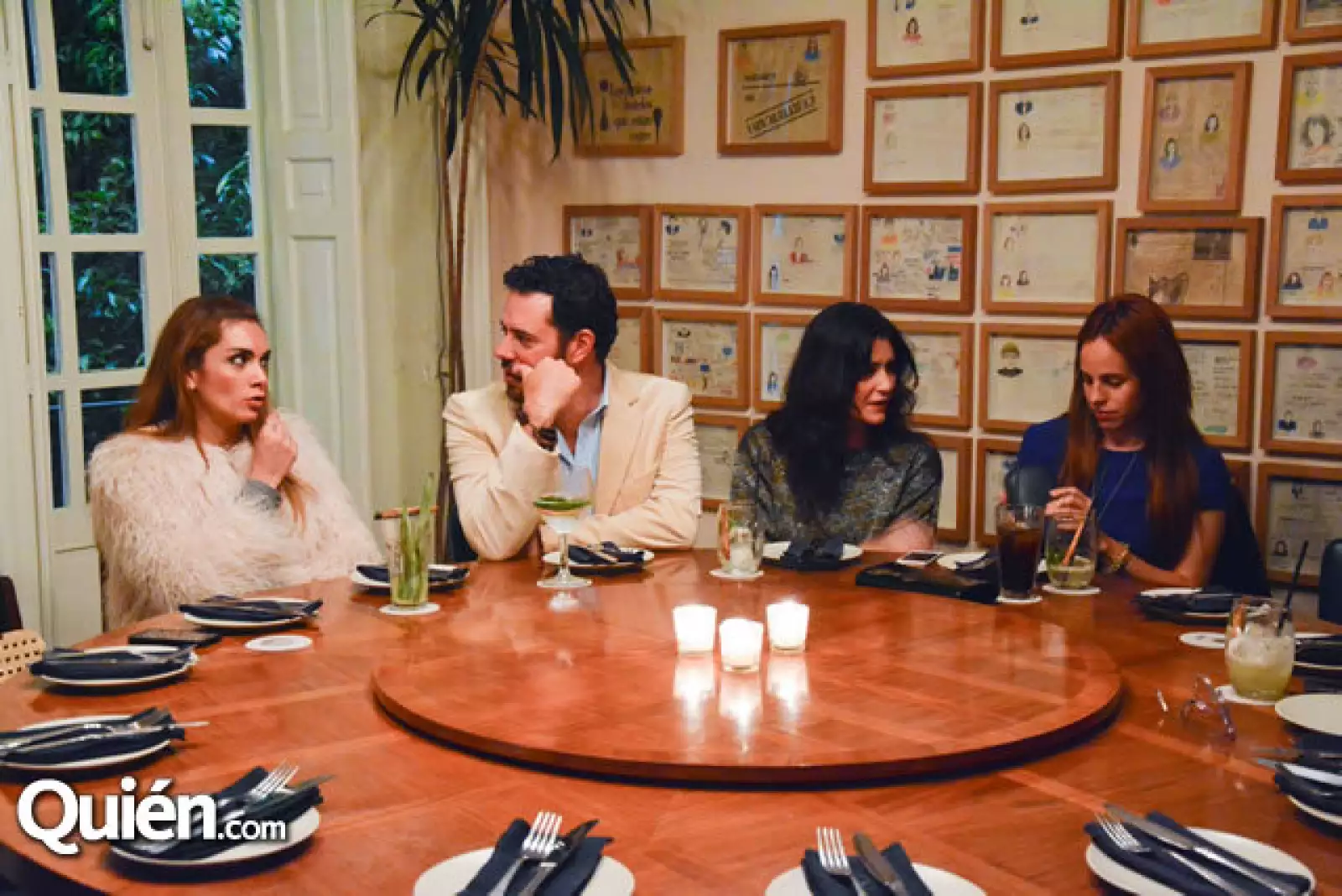 María de la Fuente,Héctor Pacheco,Joanna Faria y Daniela Villegas.