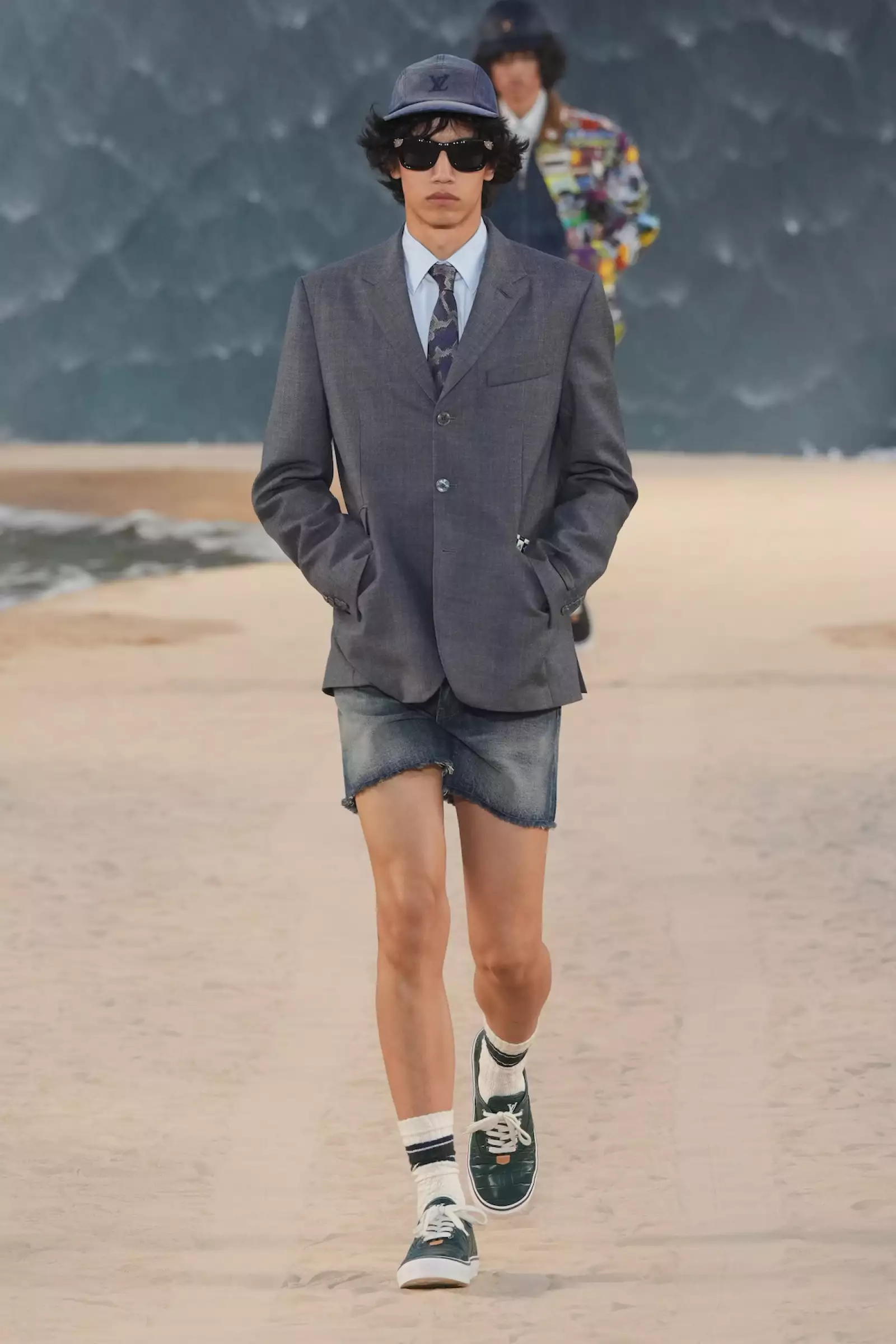 Vuitton m S27 018.jpg
