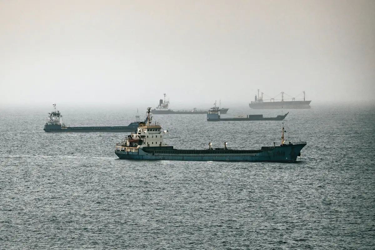 La guerra entre EU e Irán encarece las rutas del petróleo y anticipa una nueva alza en los combustibles