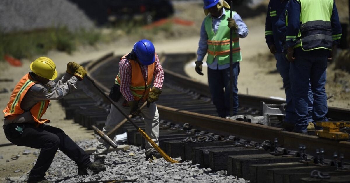Kötü haber;  IMSS'nin raporuna göre Mart ayında 465 resmi iş kaybedildi